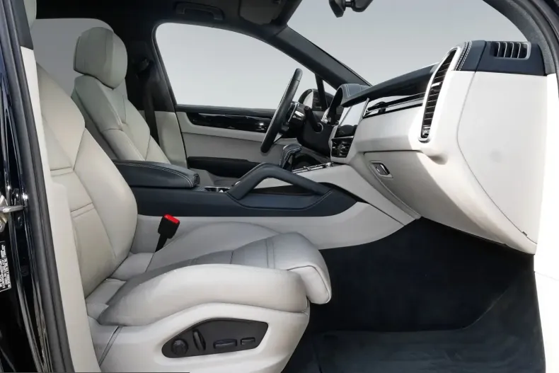 Porsche Cayenne din 2022 cu 33.430 km - oferta POR204794 - foto 10