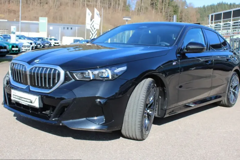 BMW 520 (Seria 5) din 2025 cu 24.904 km - oferta BMW204799 - foto 1