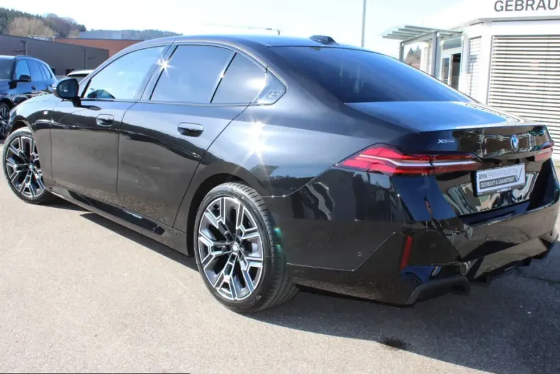 BMW 520 (Seria 5) din 2025 cu 24.904 km - oferta BMW204799 - foto 3