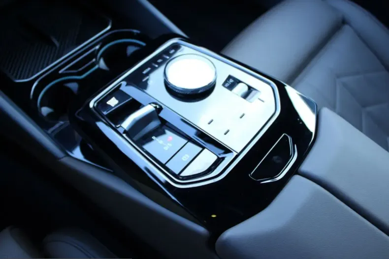 BMW 520 (Seria 5) din 2025 cu 24.904 km - oferta BMW204799 - foto 10