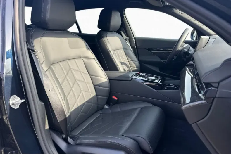 BMW 520 (Seria 5) din 2025 cu 24.718 km - oferta BMW204802 - foto 9