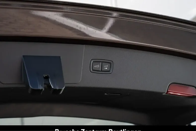 Porsche Cayenne din 2022 cu 30.200 km - oferta POR204803 - foto 17