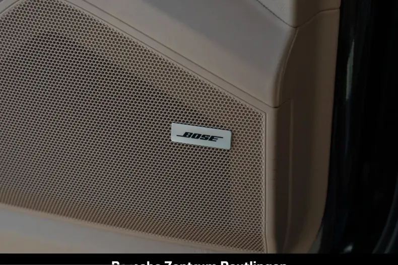 Porsche Cayenne din 2022 cu 30.200 km - oferta POR204803 - foto 20