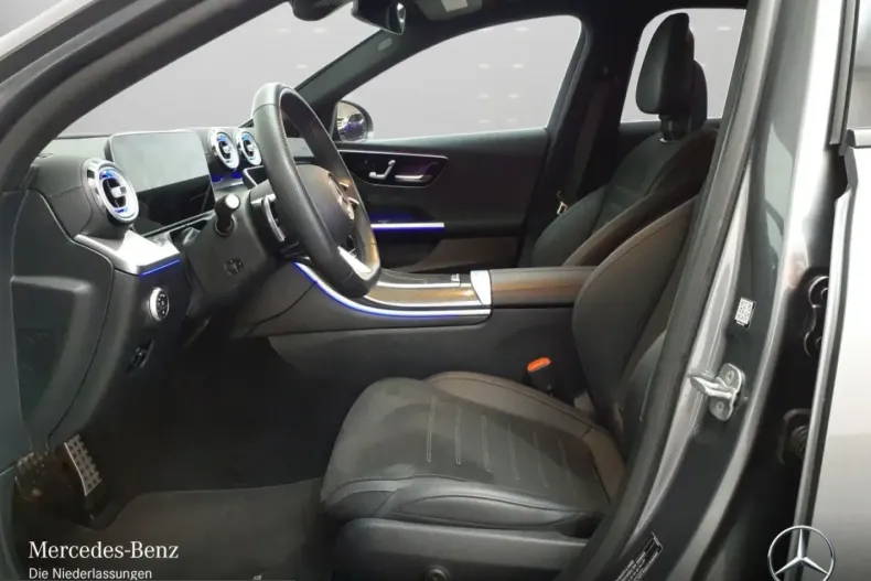 Mercedes-Benz C 200 (Clasa C) din 2025 cu 9.448 km - oferta MER204807 - foto 8