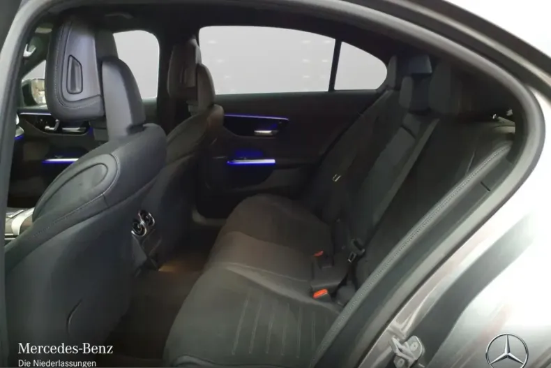 Mercedes-Benz C 200 (Clasa C) din 2025 cu 9.448 km - oferta MER204807 - foto 9