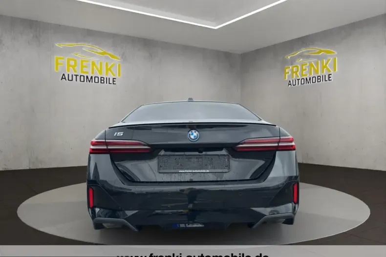 BMW i5 (Seria 5) din 2024 cu 46.600 km - oferta BMW204809 - foto 6