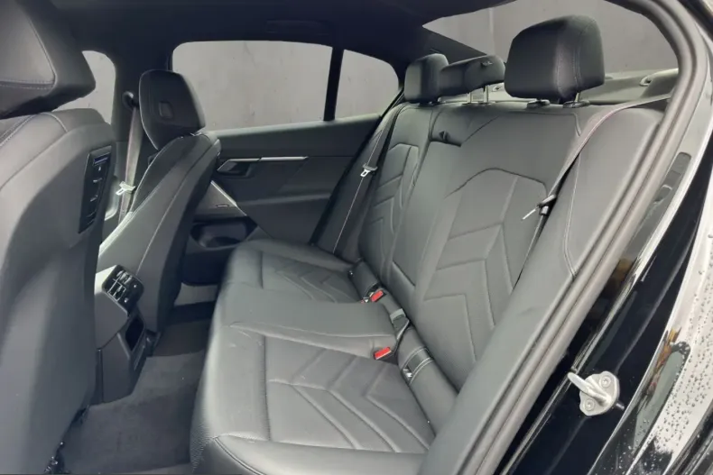 BMW i5 (Seria 5) din 2024 cu 46.600 km - oferta BMW204809 - foto 14