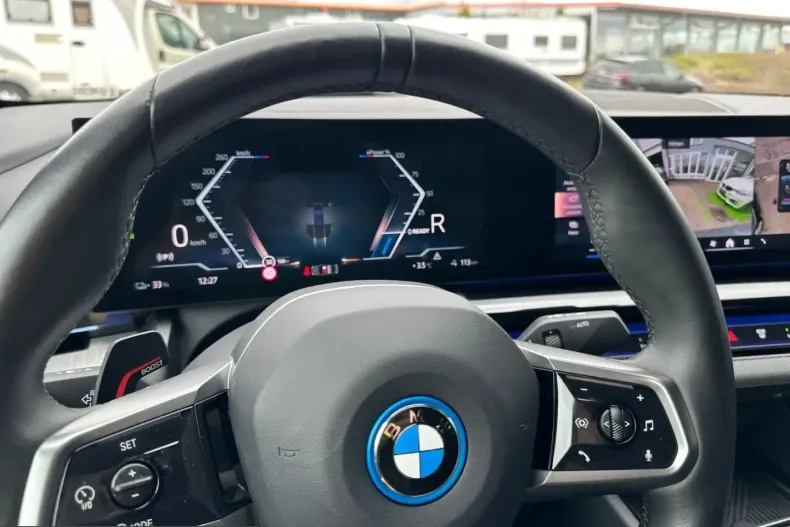 BMW i5 (Seria 5) din 2024 cu 46.600 km - oferta BMW204809 - foto 17