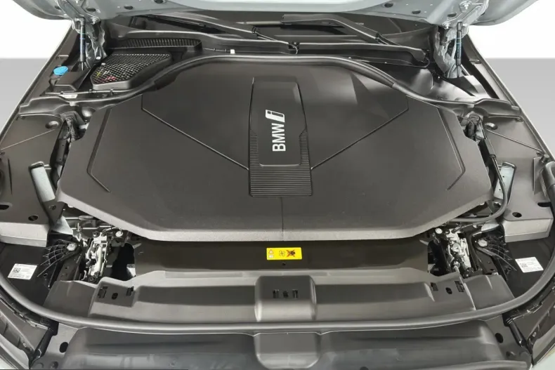 BMW i5 (Seria 5) din 2024 cu 66.649 km - oferta BMW204811 - foto 12