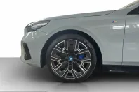 BMW i5 (Seria 5) din 2024 cu 66.649 km - oferta BMW204811 - foto 14