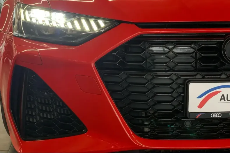 Audi RS6 din 2022 cu 53.707 km - oferta AUD204814 - foto 3