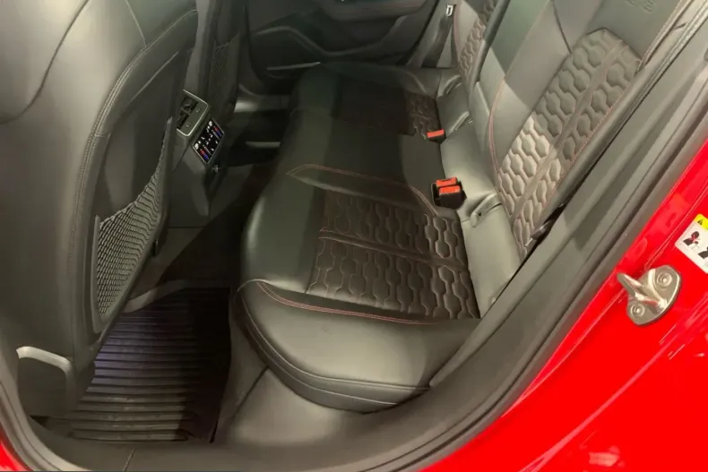 Audi RS6 din 2022 cu 53.707 km - oferta AUD204814 - foto 9