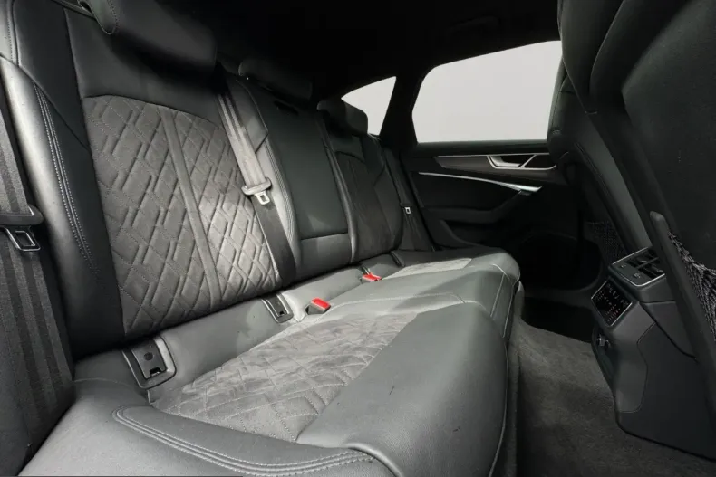 Audi RS6 din 2022 cu 47.400 km - oferta AUD204816 - foto 19