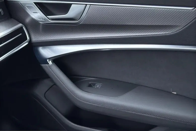 Audi RS6 din 2022 cu 47.400 km - oferta AUD204816 - foto 23