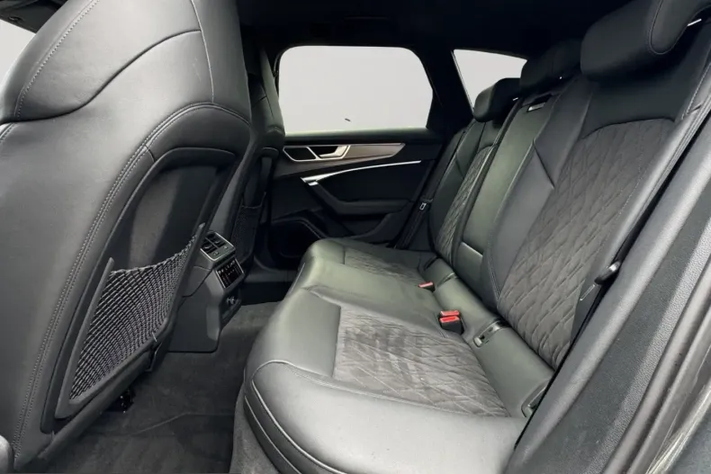 Audi RS6 din 2022 cu 47.400 km - oferta AUD204816 - foto 25