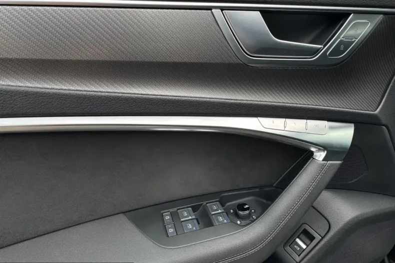 Audi RS6 din 2022 cu 47.400 km - oferta AUD204816 - foto 28