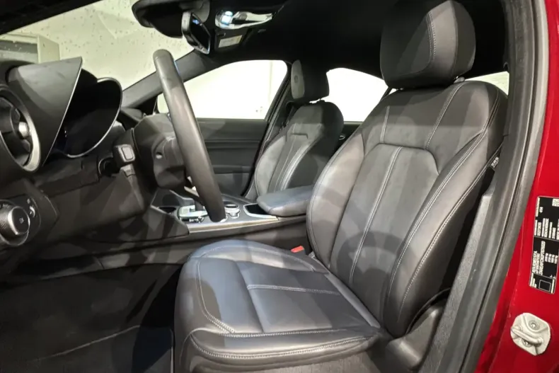 Alfa Romeo Giulia din 2023 cu 17.400 km - oferta ALF204818 - foto 8