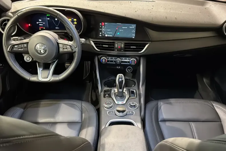 Alfa Romeo Giulia din 2023 cu 17.400 km - oferta ALF204818 - foto 14