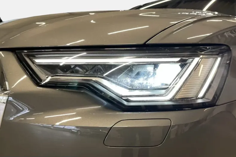 Audi A6 din 2025 cu 6.750 km - oferta AUD204823 - foto 6