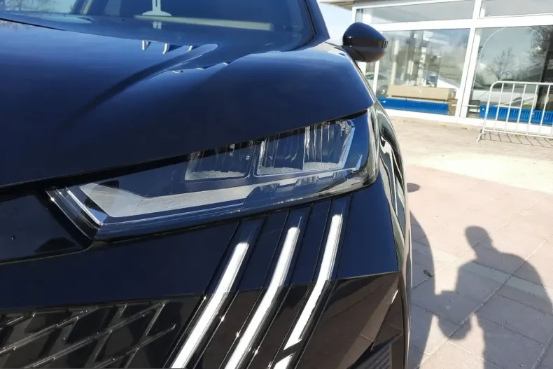 Peugeot 5008 din 2025 cu 45.075 km - oferta PEU204831 - foto 10