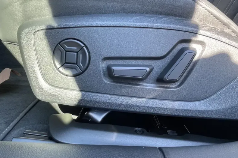 Audi A6 din 2024 cu 8.380 km - oferta AUD204839 - foto 14