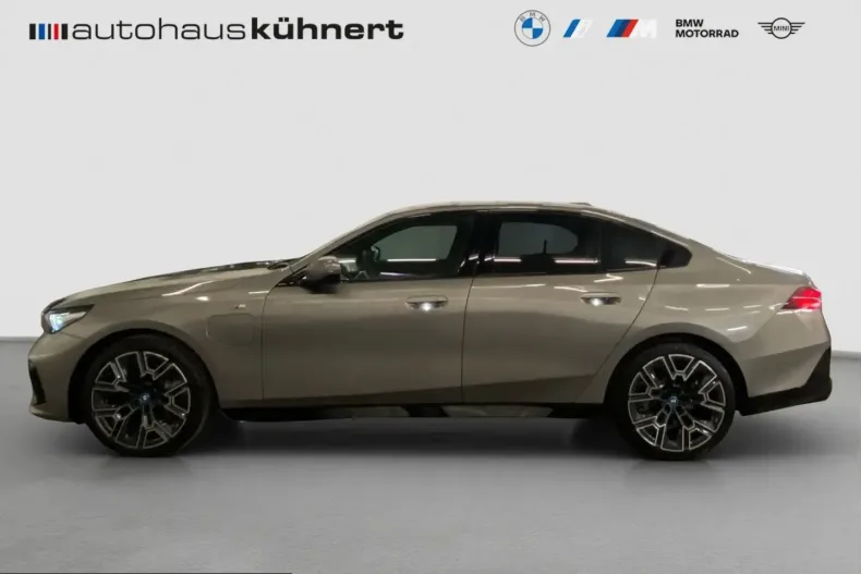 BMW 550 (Seria 5) din 2025 cu 23.639 km - oferta BMW204843 - foto 4