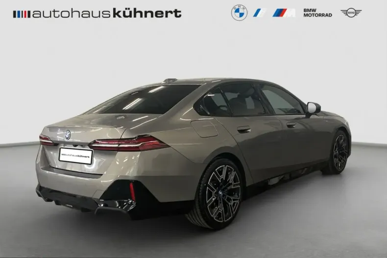 BMW 550 (Seria 5) din 2025 cu 23.639 km - oferta BMW204843 - foto 7