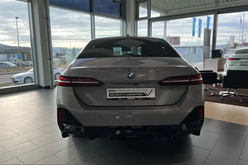 BMW 550 (Seria 5) din 2024 cu 26.532 km - oferta BMW204844 - foto 4