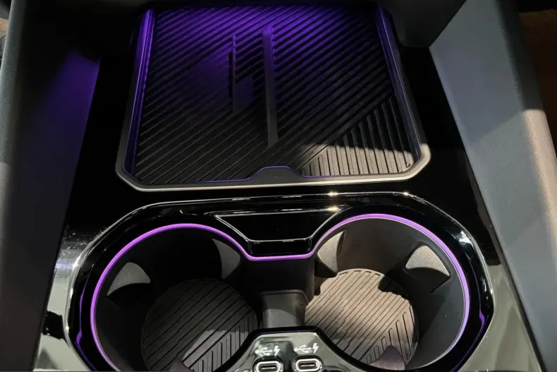 BMW 550 (Seria 5) din 2024 cu 26.532 km - oferta BMW204844 - foto 17