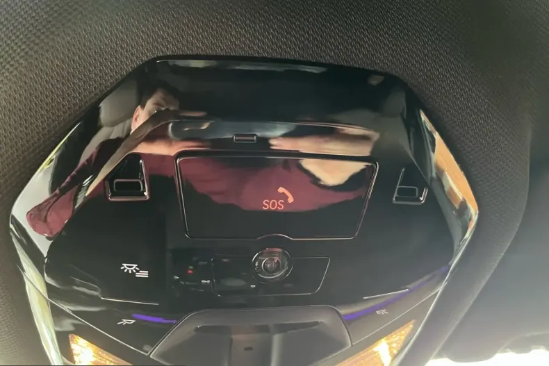 BMW 550 (Seria 5) din 2024 cu 26.532 km - oferta BMW204844 - foto 20