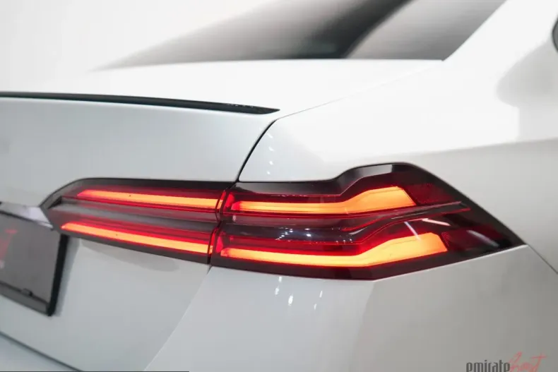 BMW 550 (Seria 5) din 2024 cu 82.000 km - oferta BMW204845 - foto 8