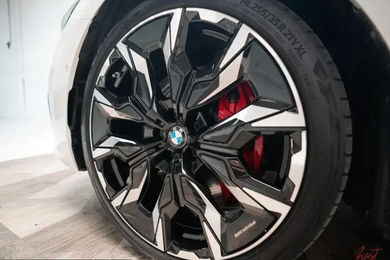 BMW 550 (Seria 5) din 2024 cu 82.000 km - oferta BMW204845 - foto 11