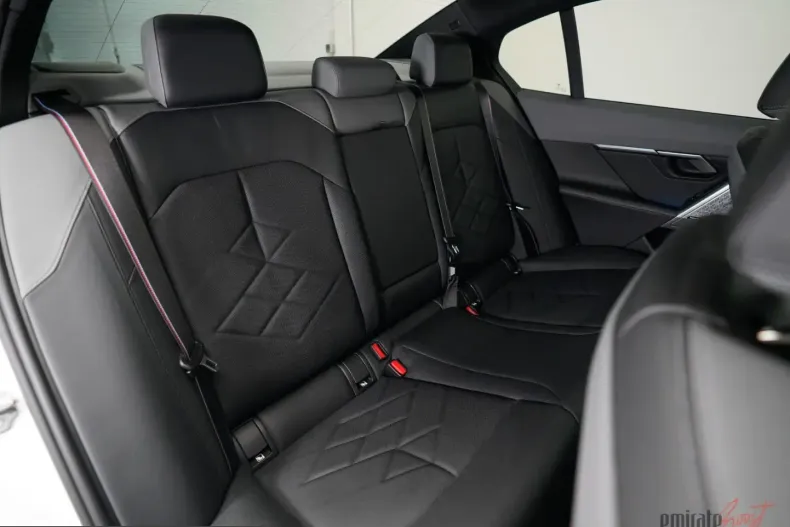 BMW 550 (Seria 5) din 2024 cu 82.000 km - oferta BMW204845 - foto 24