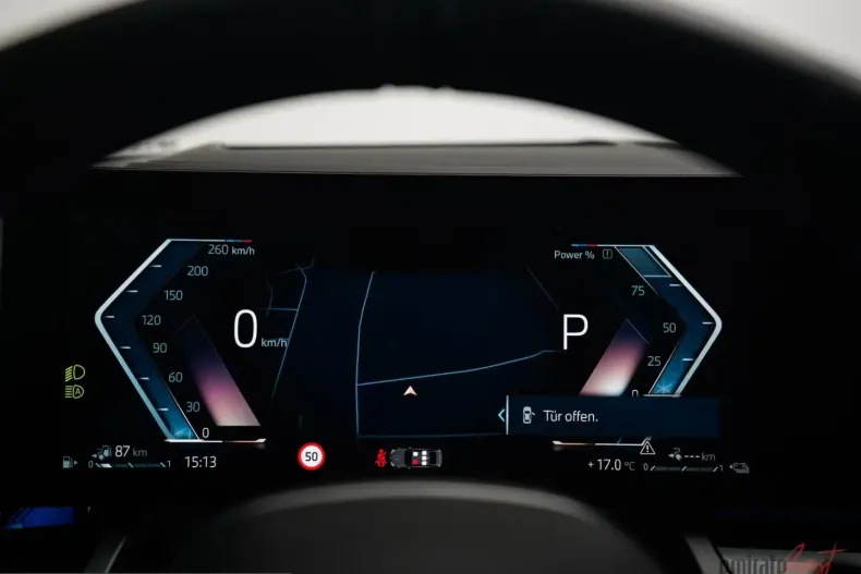 BMW 550 (Seria 5) din 2024 cu 82.000 km - oferta BMW204845 - foto 41