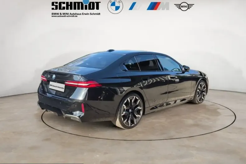 BMW 550 (Seria 5) din 2024 cu 46.005 km - oferta BMW204846 - foto 6