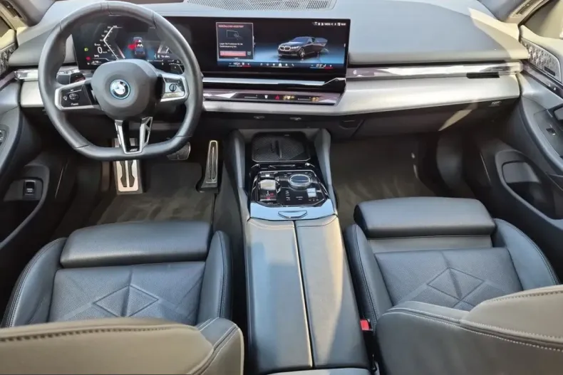 BMW 550 (Seria 5) din 2024 cu 46.005 km - oferta BMW204846 - foto 10