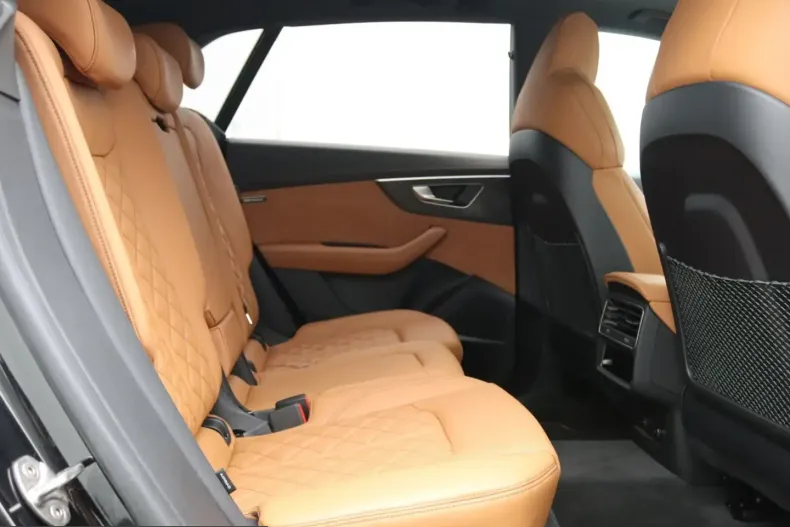 Audi SQ8 din 2023 cu 78.500 km - oferta AUD204848 - foto 6