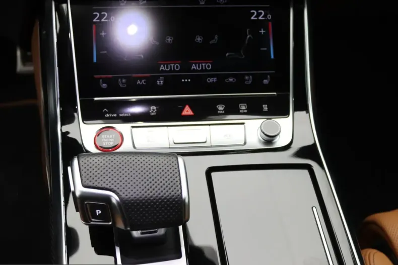 Audi SQ8 din 2023 cu 78.500 km - oferta AUD204848 - foto 10