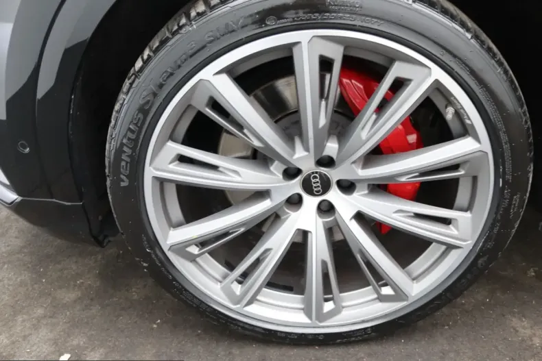 Audi SQ8 din 2023 cu 78.500 km - oferta AUD204848 - foto 14