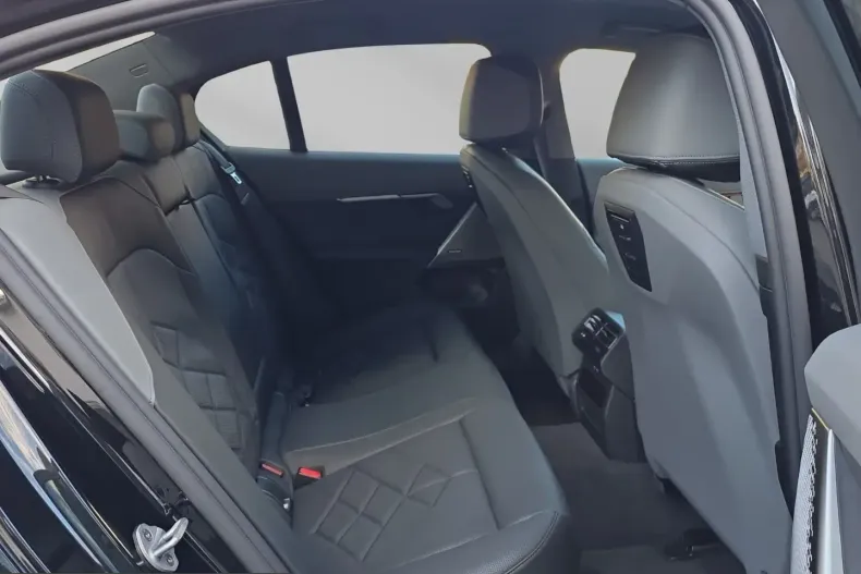 BMW 550 (Seria 5) din 2025 cu 25.500 km - oferta BMW204849 - foto 13