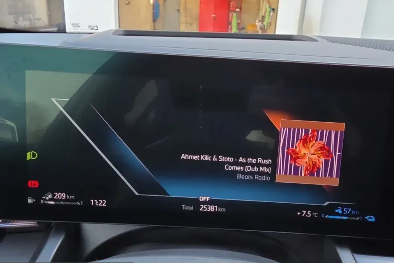 BMW 550 (Seria 5) din 2025 cu 25.500 km - oferta BMW204849 - foto 17