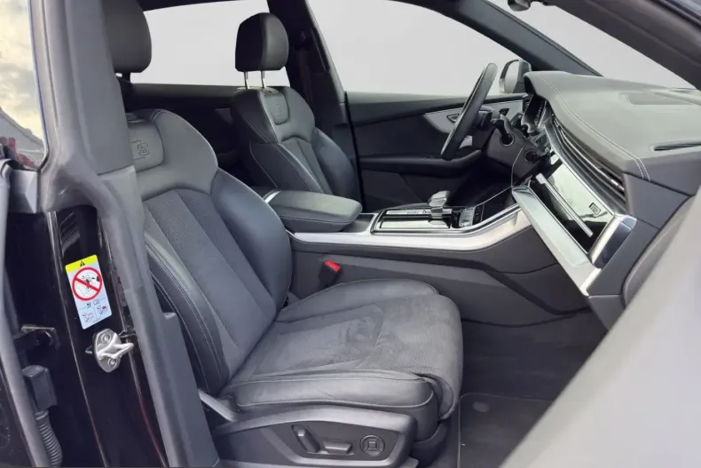 Audi Q8 din 2023 cu 40.768 km - oferta AUD204850 - foto 3