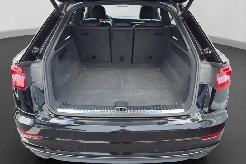 Audi Q8 din 2023 cu 40.768 km - oferta AUD204850 - foto 16