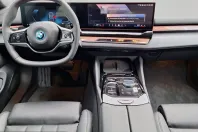 BMW 550 (Seria 5) din 2024 cu 10.141 km - oferta BMW204851 - foto 8