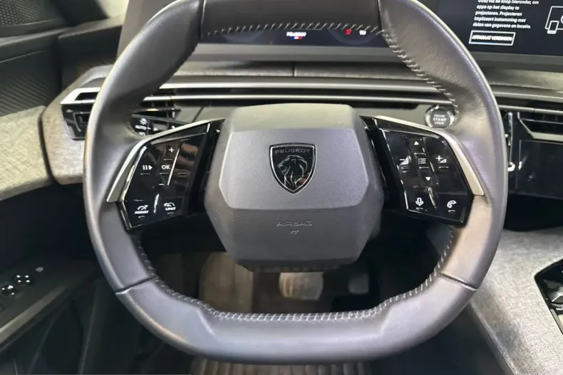 Peugeot 5008 din 2025 cu 19.441 km - oferta PEU204854 - foto 11