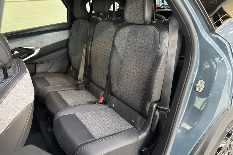 Peugeot 5008 din 2025 cu 19.441 km - oferta PEU204854 - foto 17