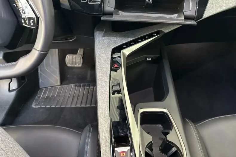 Peugeot 5008 din 2025 cu 19.441 km - oferta PEU204854 - foto 19