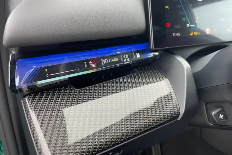 BMW M5 (Seria 5) din 2025 cu 7.005 km - oferta BMW204862 - foto 10