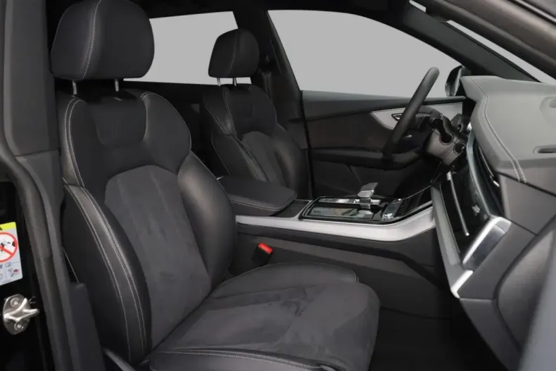 Audi Q8 din 2023 cu 37.100 km - oferta AUD204864 - foto 10