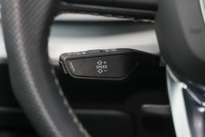 Audi Q8 din 2023 cu 37.100 km - oferta AUD204864 - foto 16